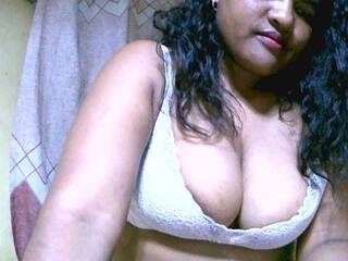 Erotikus videocsevegés SydneiDollux