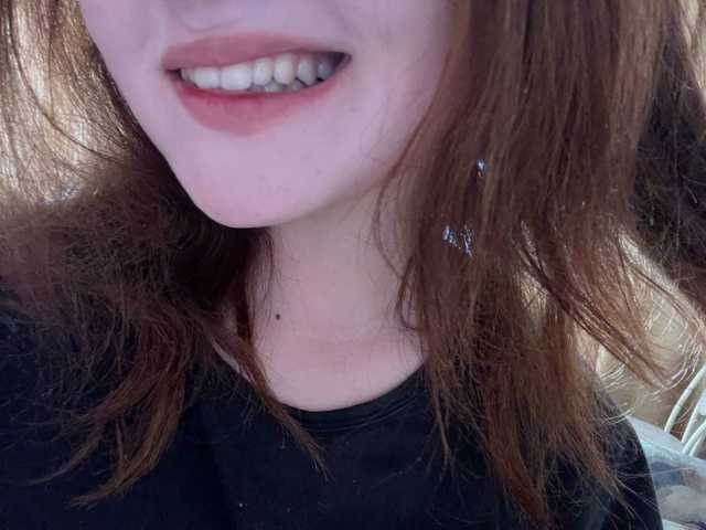 A profil fényképe LittleFloww