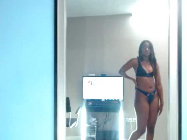 Fényképek TamaraAngels Hi loves! first day here, give me tons of love and i will make u hard!! fingering my kitty at goal