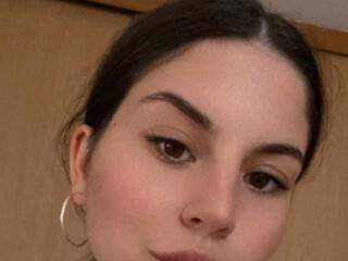 Erotikus videocsevegés TashaAngel