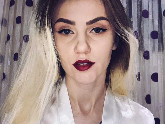 A profil fényképe KristiIvanna