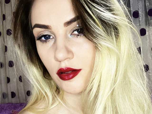 A profil fényképe KristiIvanna