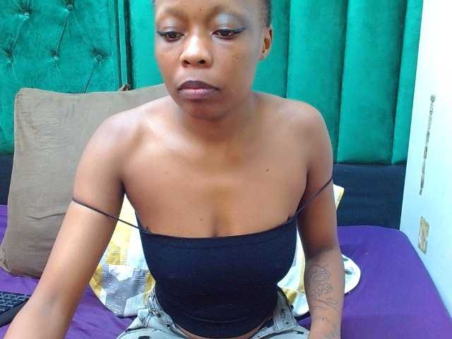 Sugárzási képernyőképek Naughty_NubianEmpress