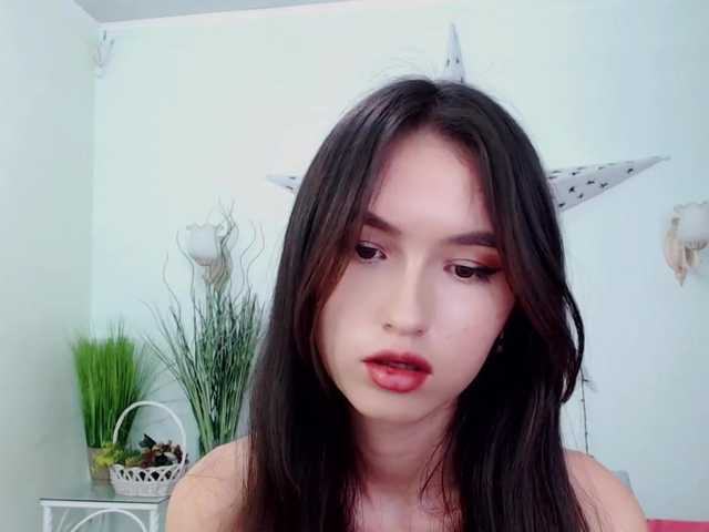 Fényképek TeaRose12 What kind of fun are you looking for ? #asian #new #mistress #joi #cei #cute