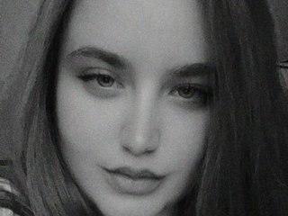 Erotikus videocsevegés yourLi