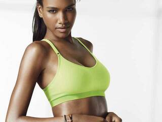 Erotikus videocsevegés TessaXHoney