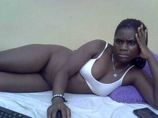 Erotikus videocsevegés Thesauce