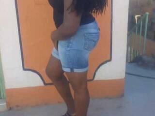 Erotikus videocsevegés Thickygal-003