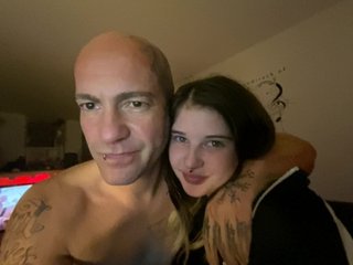 Erotikus videocsevegés ThiSBlack