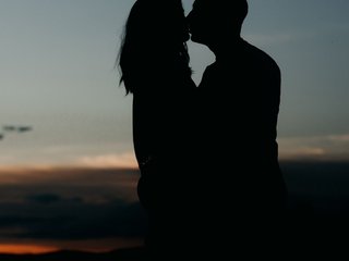 Erotikus videocsevegés ThoseofTenseSex