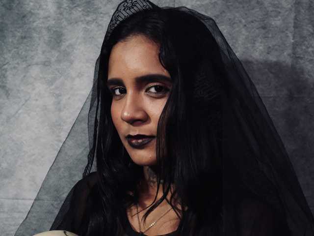 A profil fényképe tiana-glow