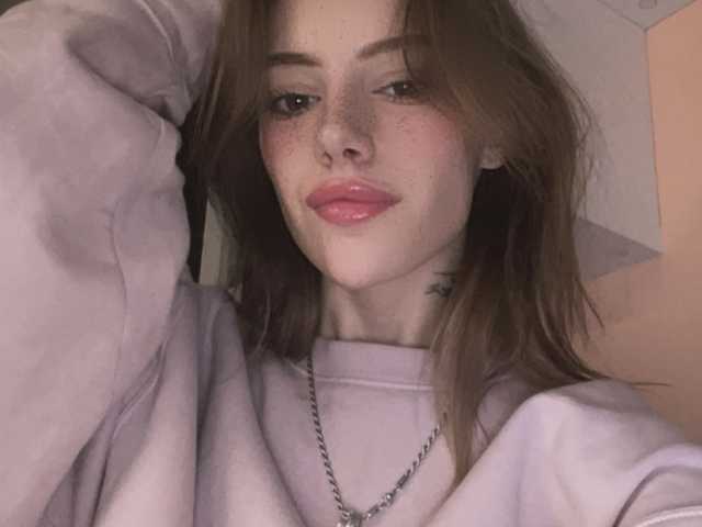 A profil fényképe TightTokyo