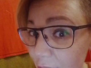 Erotikus videocsevegés TilyTily