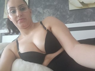 Erotikus videocsevegés Timi90