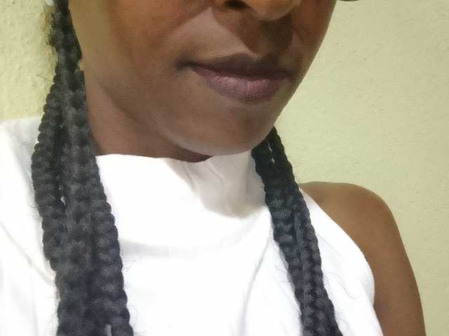 A profil fényképe Tinah24