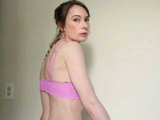 Erotikus videocsevegés TinkerHell