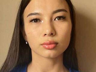 Erotikus videocsevegés TinyAlove