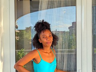 Erotikus videocsevegés Tiphanie