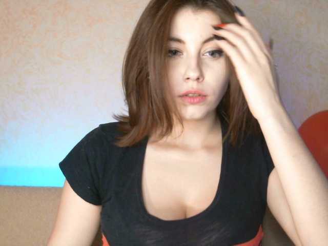 Fényképek Chika_Bom Hello everyone, I'm Katya) Let's chat and more *) Lovens from 2 tokens) Put love and comments.