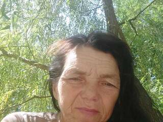 Erotikus videocsevegés TouchMeNowww