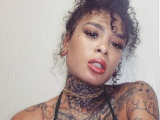 A profil fényképe TouchySubject