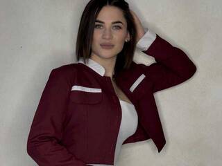 Erotikus videocsevegés TrasyBurton