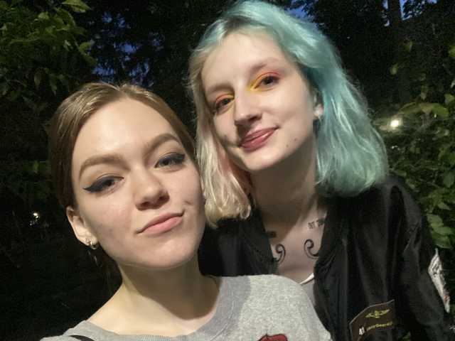 A profil fényképe TreshGirls