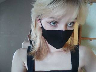 Erotikus videocsevegés trickycat