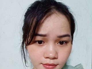 Erotikus videocsevegés Trinhtrinh