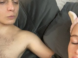 Erotikus videocsevegés IvyAndAlan