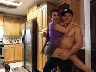 Erotikus videocsevegés TwoLoveBirds