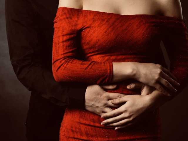 A profil fényképe TwoRed