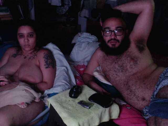 Fényképek Angie_Gabe IF U WANNA SOME ATTENTION JUST TIP. IF U WANNA SEE US FUCK HARD GO PVT AND WE CAN FUN TOGETHER. NOOOO FUCKING FREE SHOW