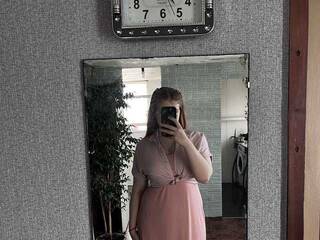 Erotikus videocsevegés Ustinya