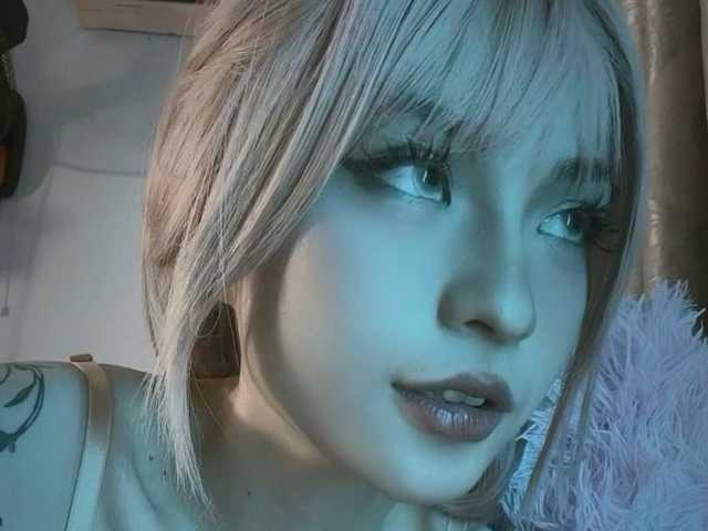 A profil fényképe HotKitty
