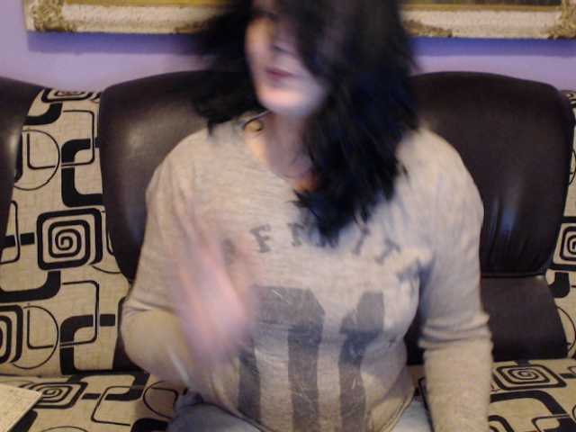 Fényképek valentina4sex naked 200 tip gooo "crazy squirt 1000 tipp I don't have panties tip outside I can't scream
