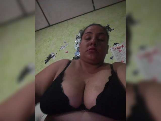 Sugárzási képernyőképek Valeriacurvy