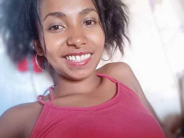 A profil fényképe Valerie513