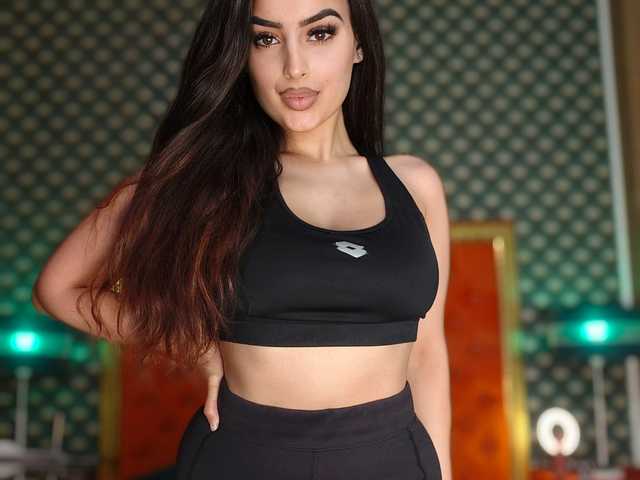 A profil fényképe -VALERIIAA-