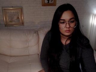 Fényképek VanesaSmithX1 Teens are hotter than older! Do you agree? Come in and I`ll show you why/ Pvt Allow/ Spank Ass 25 Tkns 482
