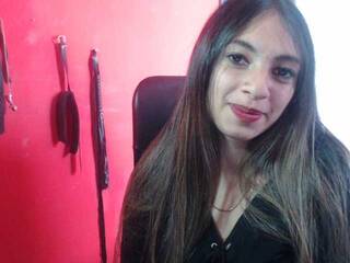 Erotikus videocsevegés vayolet-777