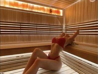 Erotikus videocsevegés VelvetVicee