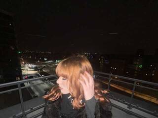 Erotikus videocsevegés VeronicaKiss