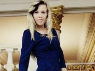 Erotikus videocsevegés verusanna