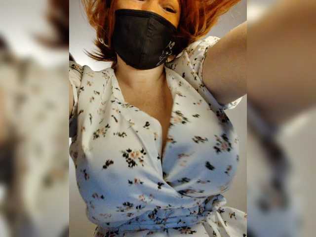 Fényképek Vetka-konfetka0 Hello! There is a new striptease video for you in the profile. I am ready to chat on almost any topic and please you with everything that is on the menu. There are photos and videos in the profile. Instagram: Veta_bonga. Thanks for the tokens :-*