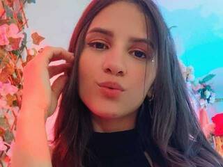 Erotikus videocsevegés VickyMiller