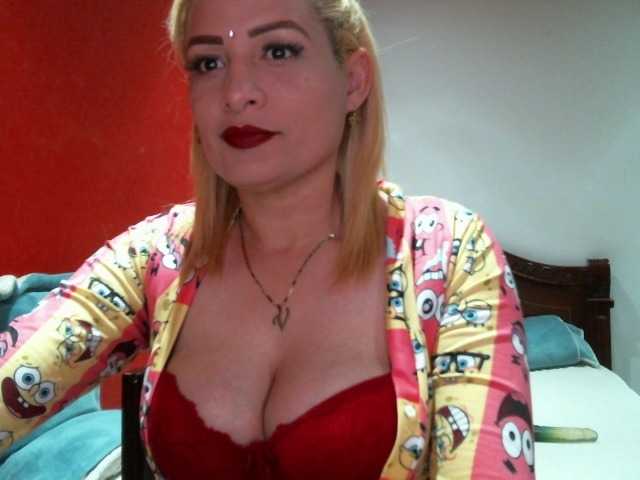 Fényképek VickyPink I have prepared for you many surprises and fun filled with hot mischief. Come have fun with me. @remain Show Boobs...