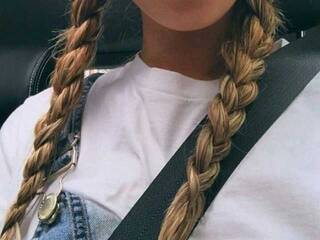 Erotikus videocsevegés Vicsi30