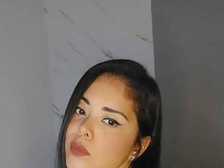 Erotikus videocsevegés victoriaboobs