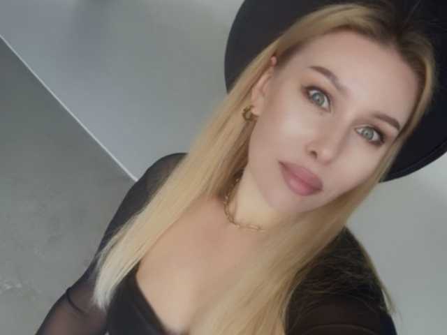 A profil fényképe Vika-doma